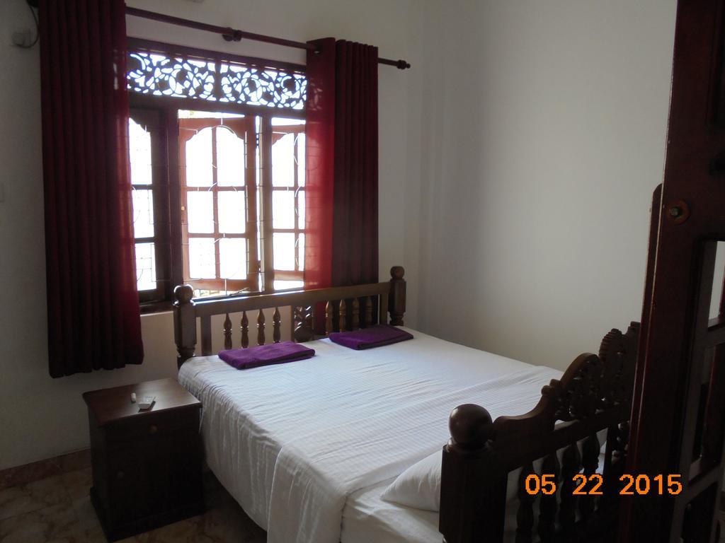 The Hotel Paradise Katunayaka Pokój zdjęcie