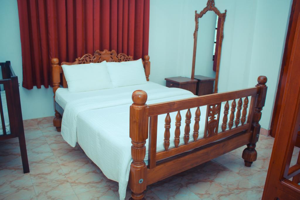 The Hotel Paradise Katunayaka Zewnętrze zdjęcie